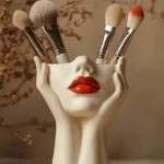 حامل أدوات المكياج