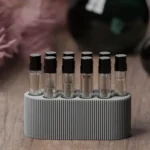 منظم عينات العطور الأنيق